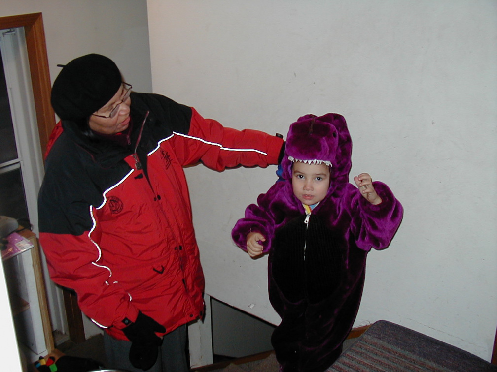 Halloween as Barney - Oct 31'02