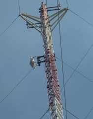 tower and antenna 126