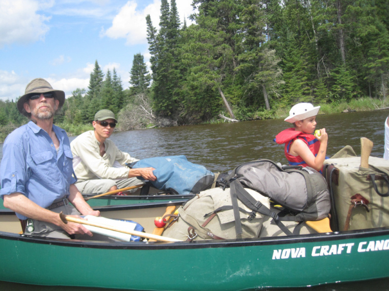 2010-07-26-Family-canoe-trip__7_.JPG