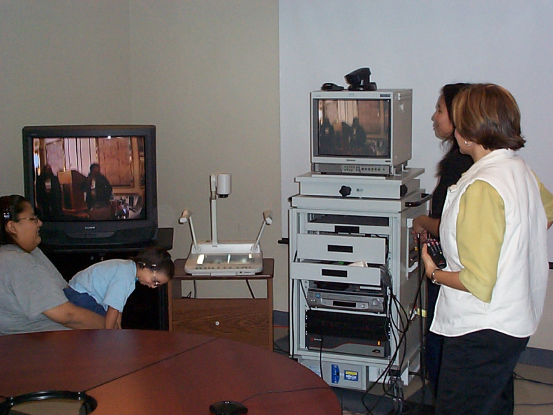 Everyone waits for cue to start with demonstration with Patient Camera.