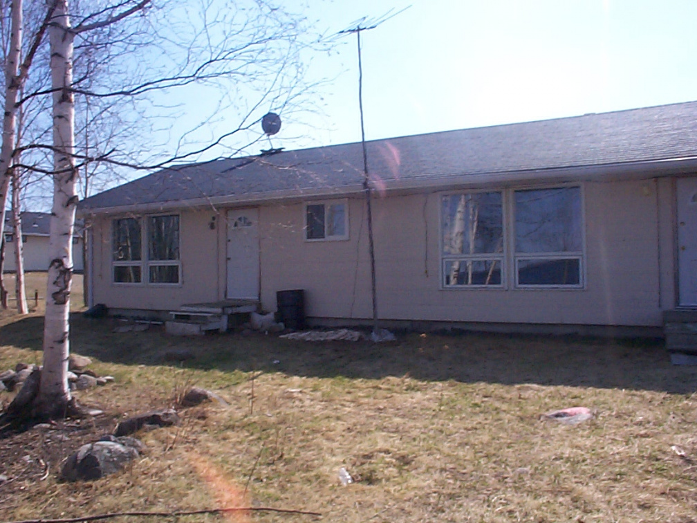 A picture taken on the other side of the motel unit.  Picture taken with the lake behind the camera.