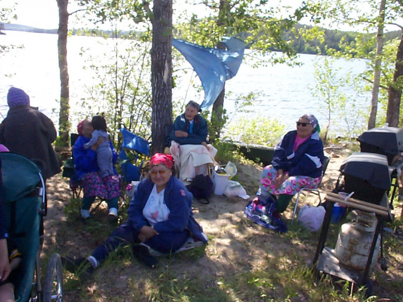 Elders sittin in the shade