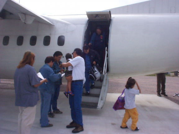 Oscar Meekis talking to the customs people