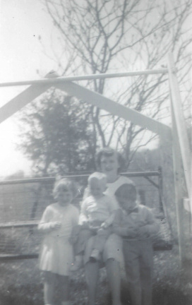 13-laurie-brian-mom-terry-56