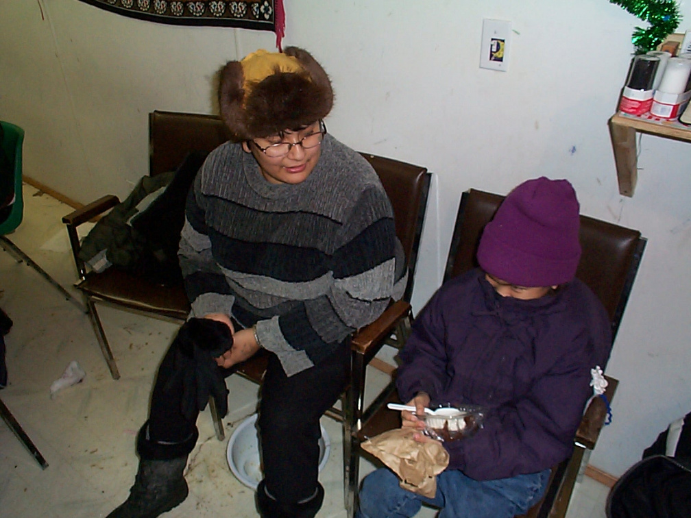 Here is the Keewaywin school counsellor and one of the students, Anita Kakegamic. They have just finished eating. (thats my cous