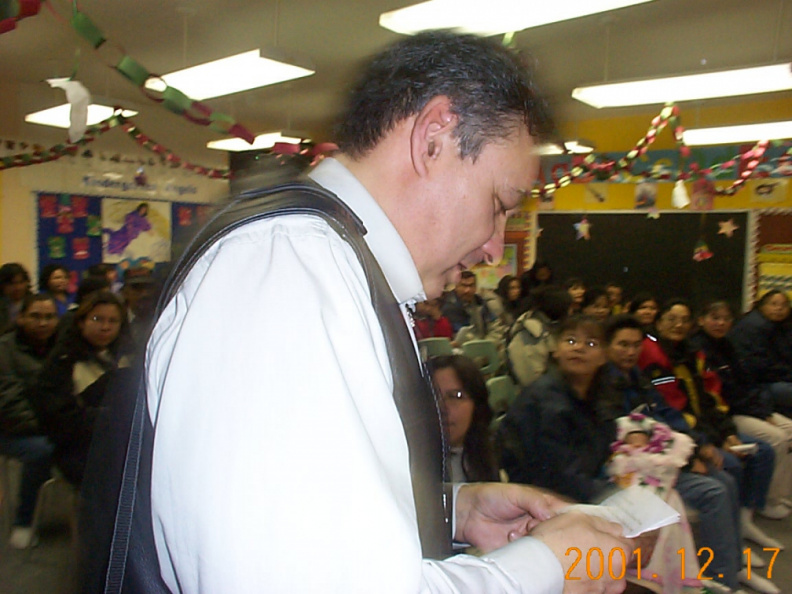 Wayne Potts (David Meekis Memorial School Principal)gets ready to introduce some great entertainment.