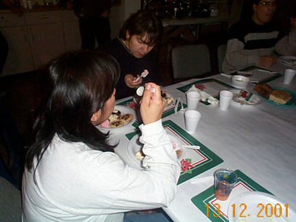 MMM! good! Very Good!  MMMM! MMMM!! Good!  Good Food.  Hey hows your food?  MMMM!  Good!
