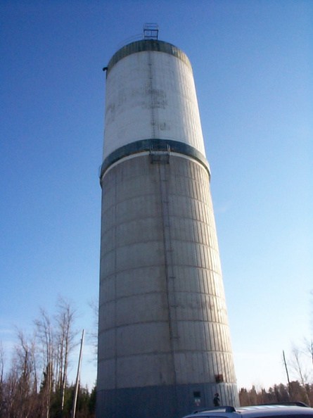 Pickle Lake water tower.