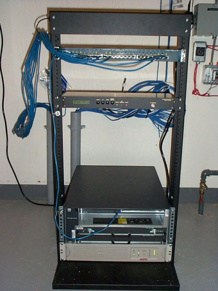 The assembled rack.